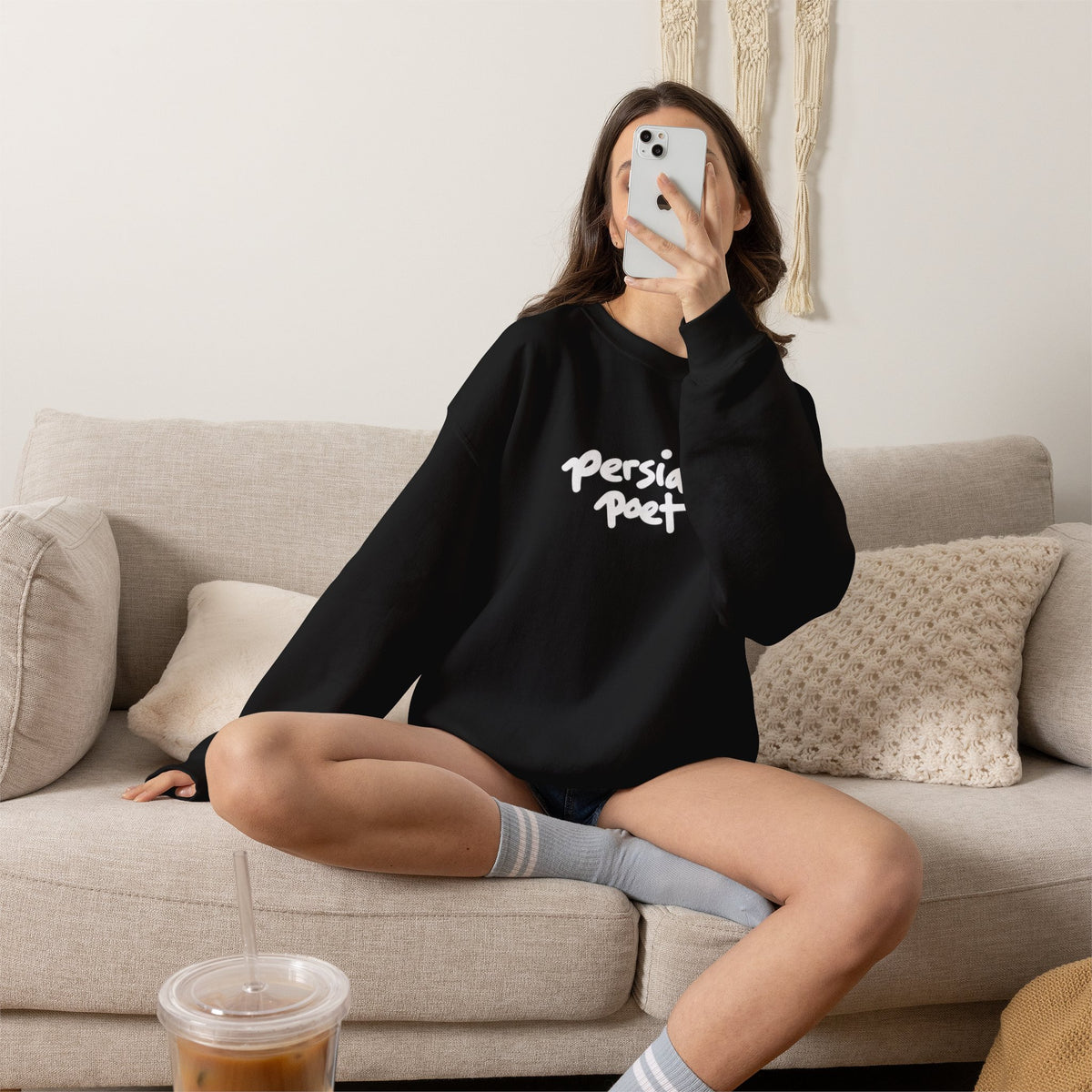 signature poet crewneck